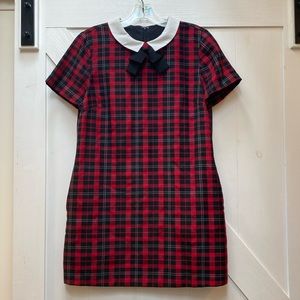Plaid dress with Peter Pan collar. Has POCKETS!!! Size medium.